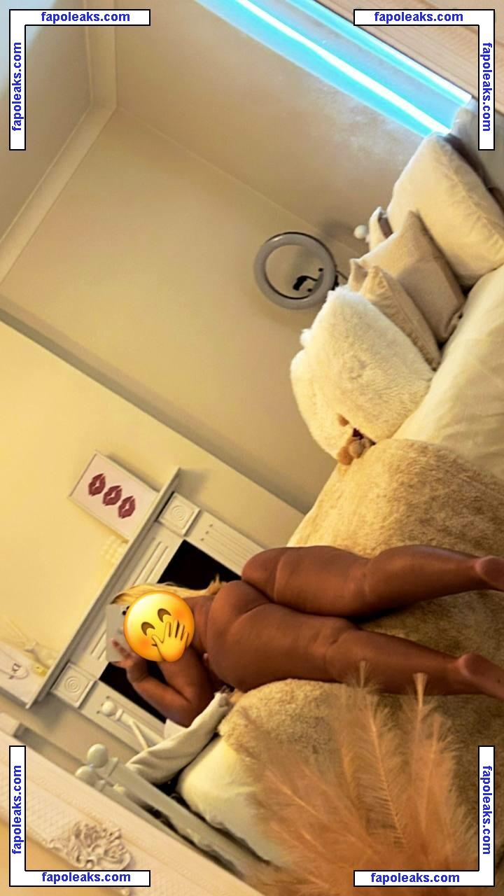 Rowena Violet / rowenaviolet / rowenavioleth nude photo #0007 from OnlyFans