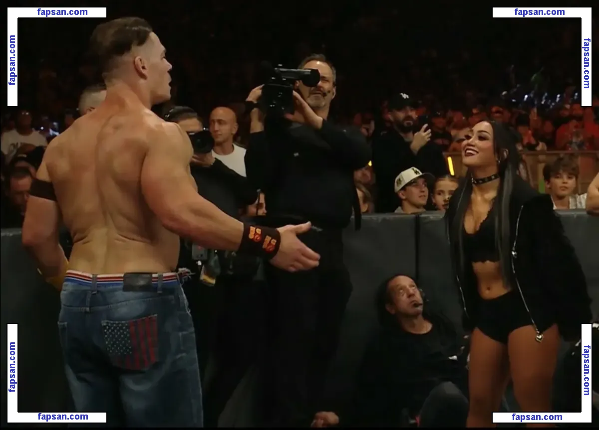 Roxanne Perez nude photo #0115 from OnlyFans