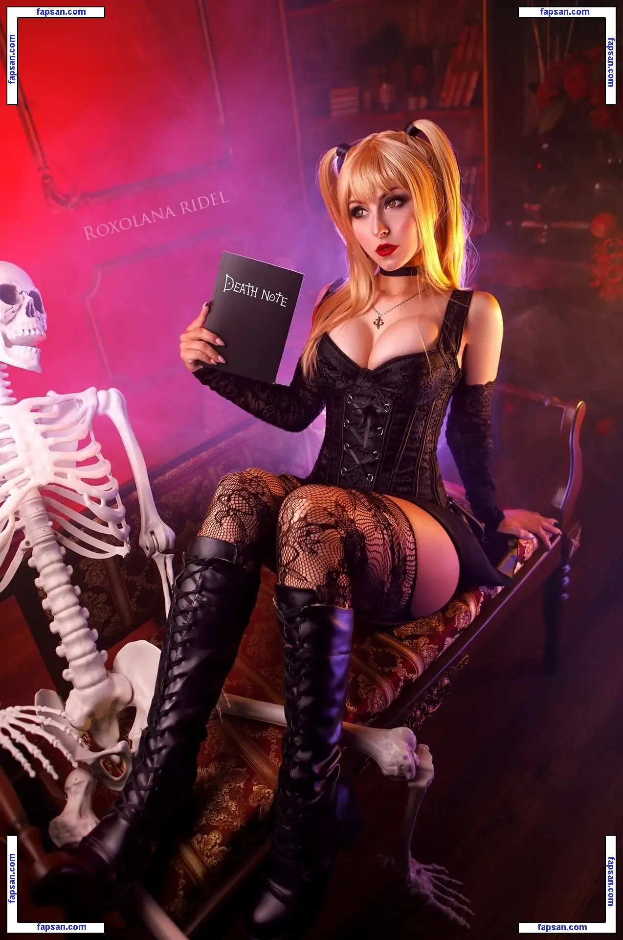 Roxolana nude photo #0084 from OnlyFans