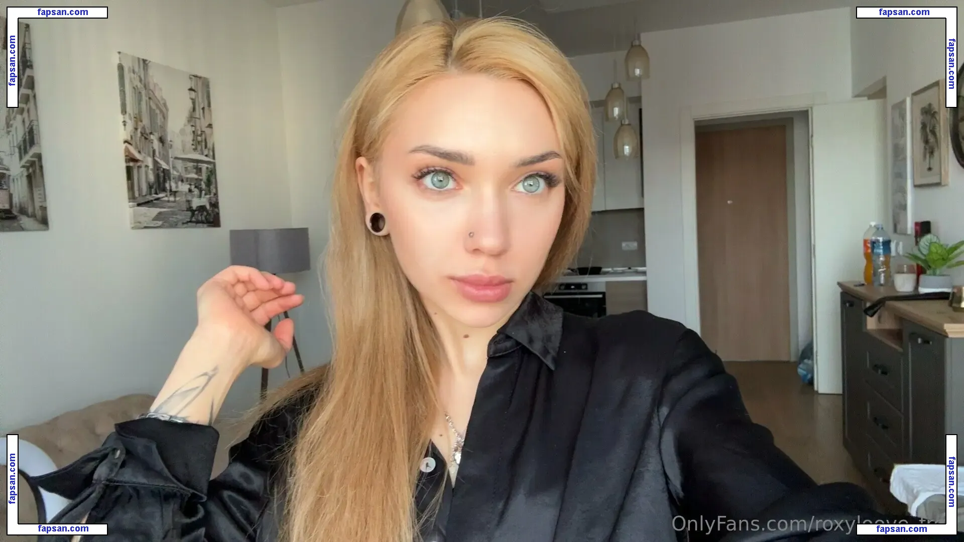 roxyloove_free голая фото #0037 с Онлифанс