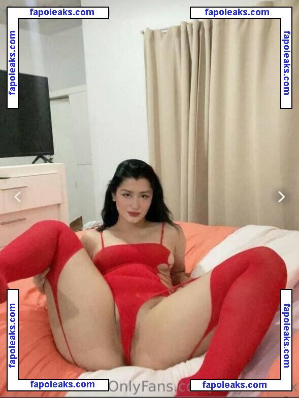 roxylovemx nude photo #0002 from OnlyFans
