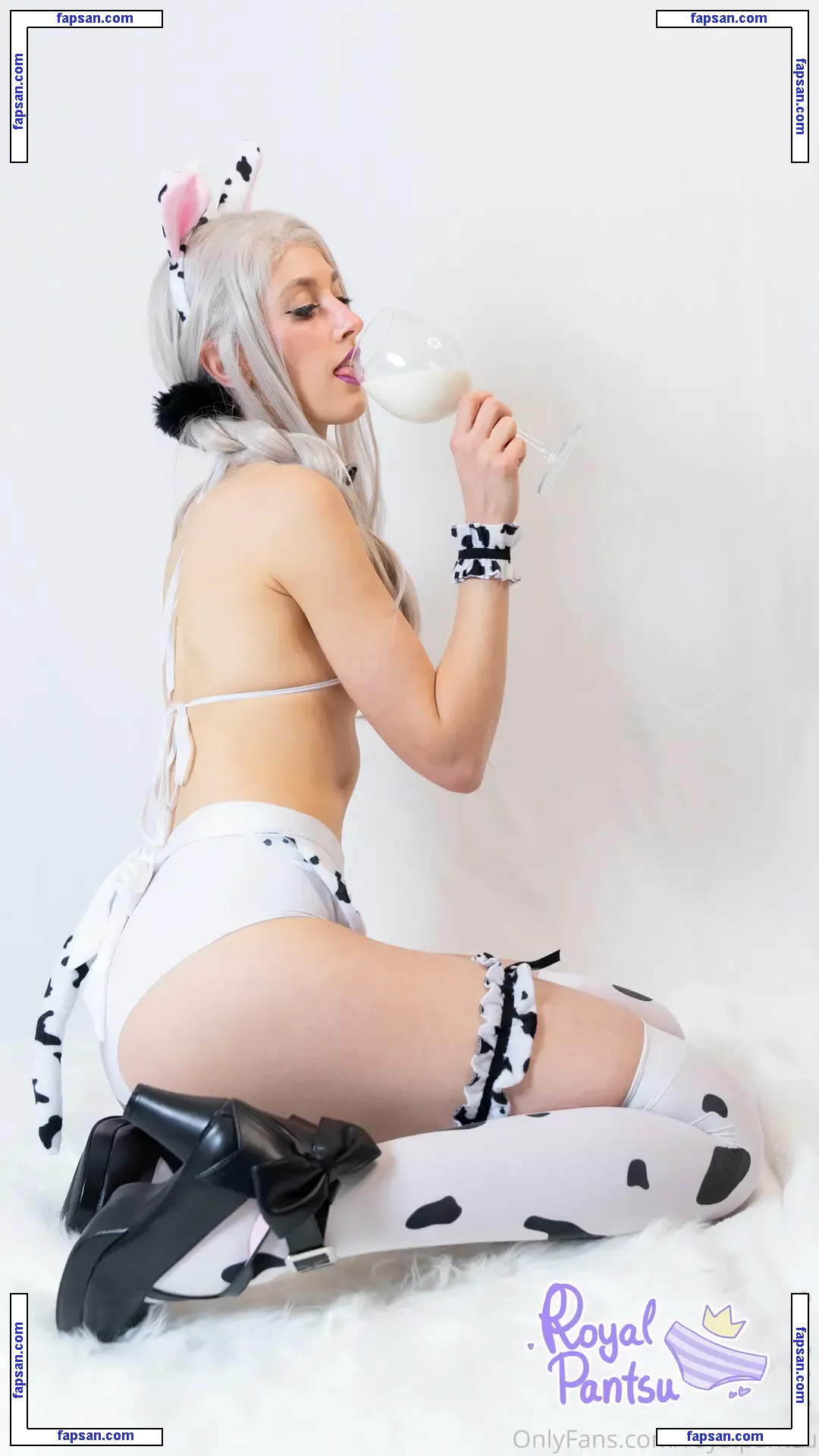 royalpantsu nude photo #0013 from OnlyFans