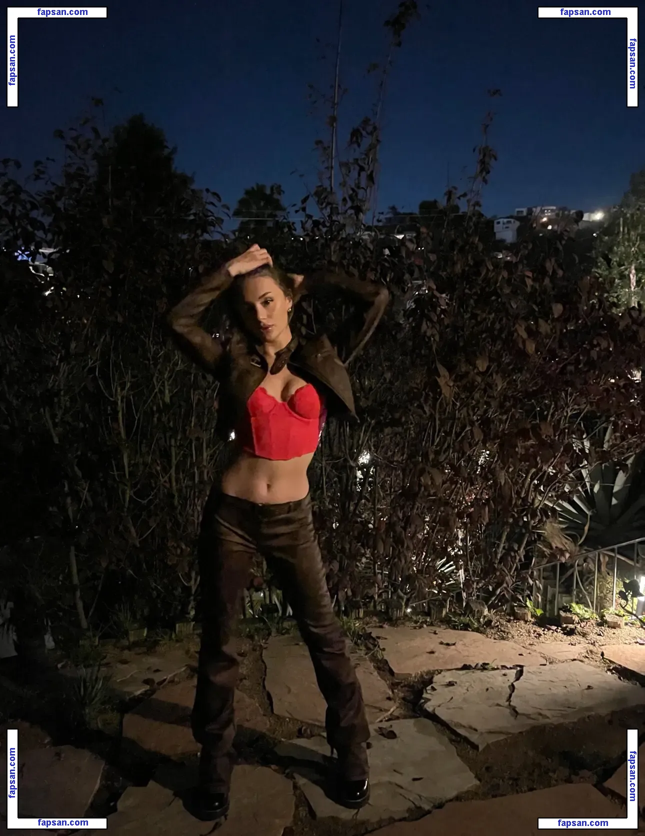 Royalwednesday nude photo #0100 from OnlyFans