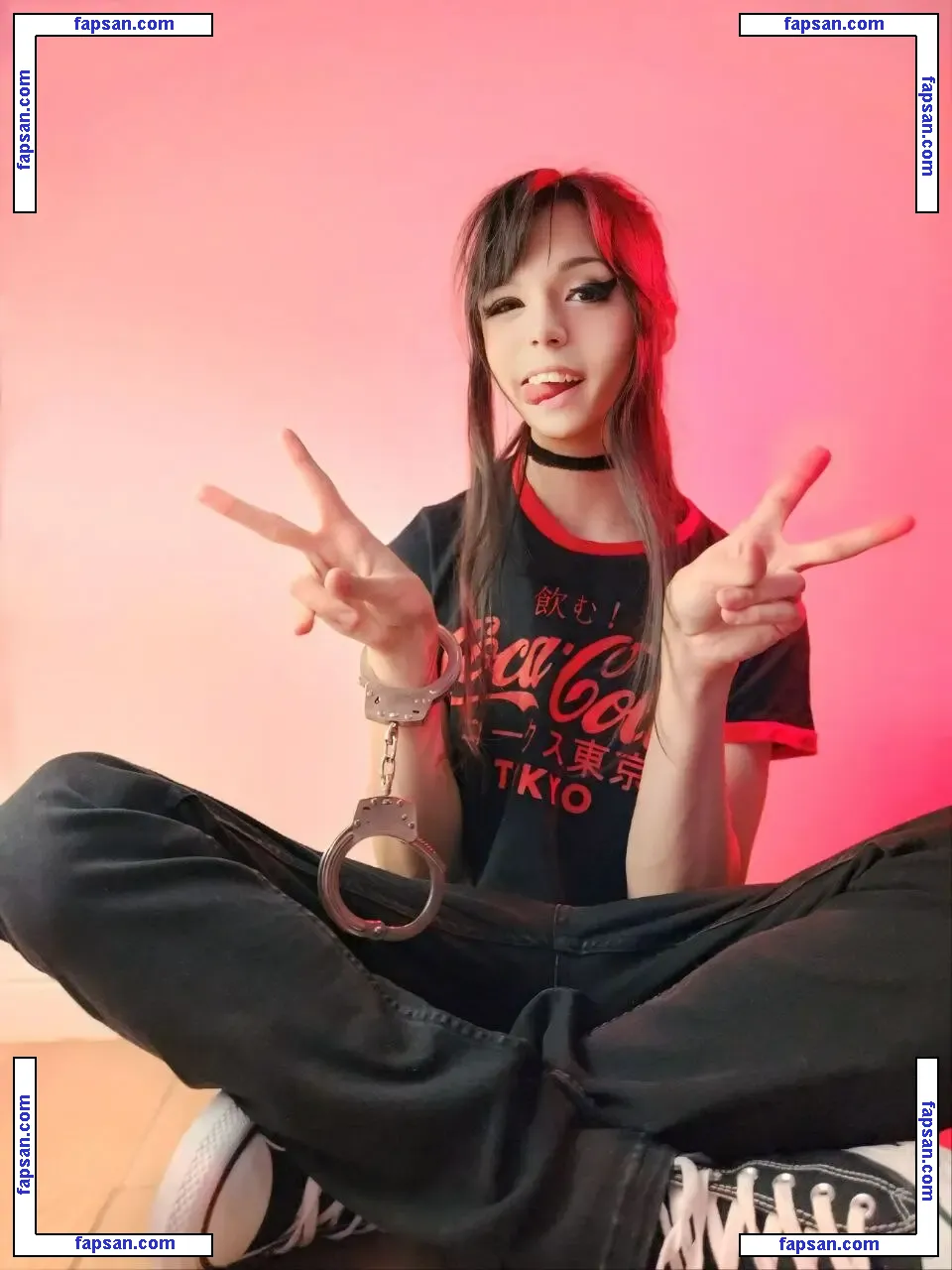 Rozsier nude photo #0003 from OnlyFans