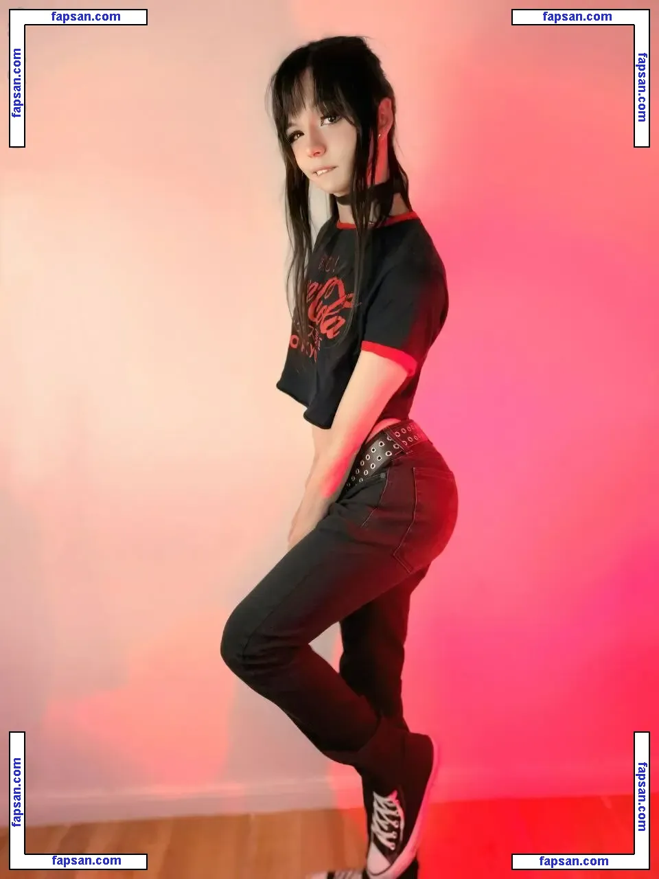 Rozsier nude photo #0019 from OnlyFans