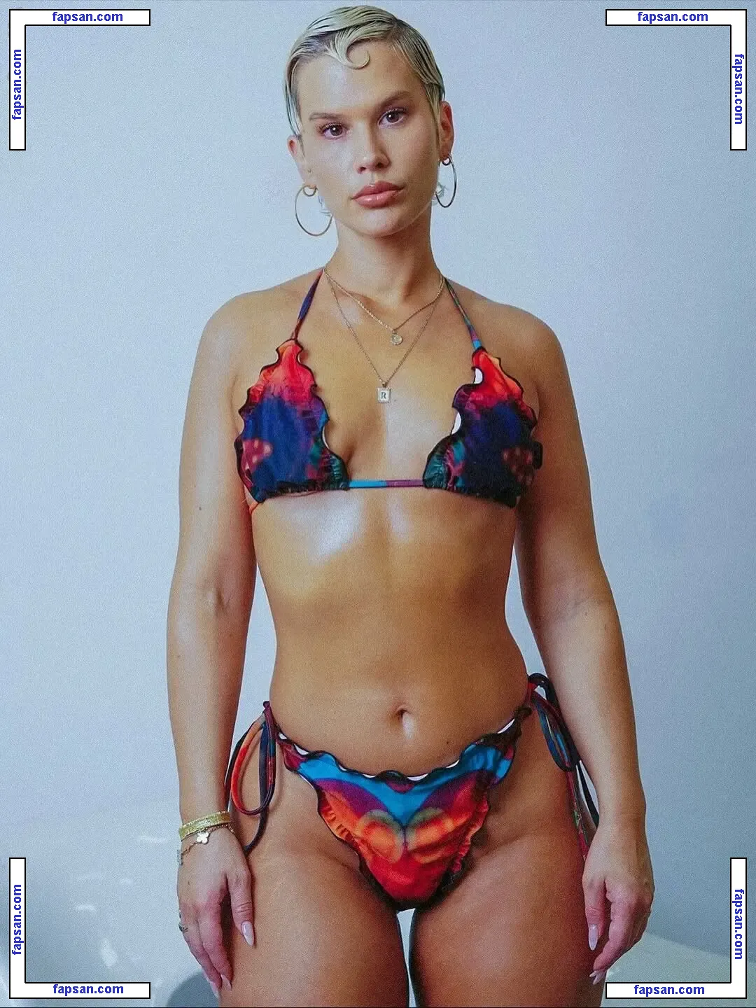 Ru_byRose nude photo #0014 from OnlyFans