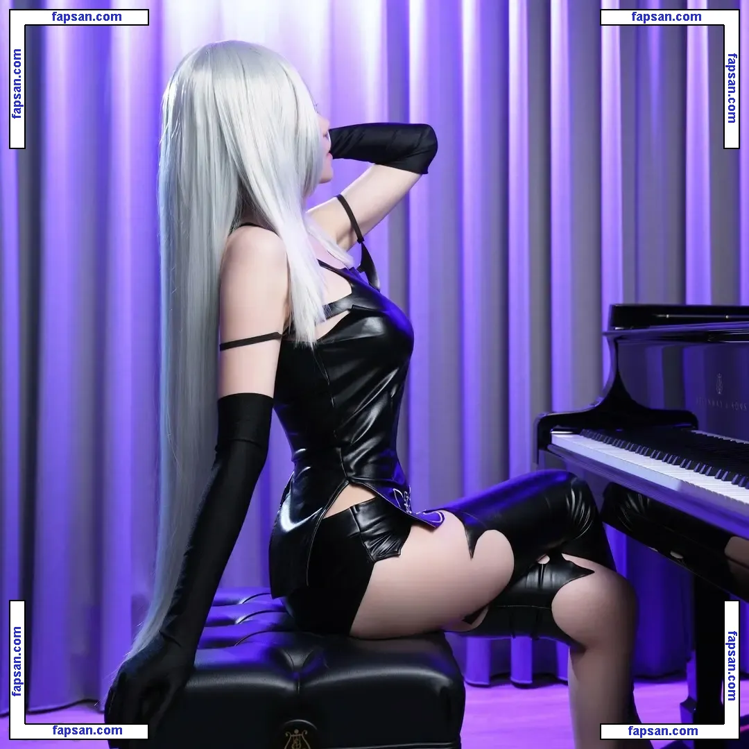 Ru’s Piano nude photo #0040 from OnlyFans