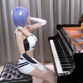 Ru’s Piano голая #0009