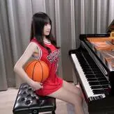 Ru’s Piano nude #0014