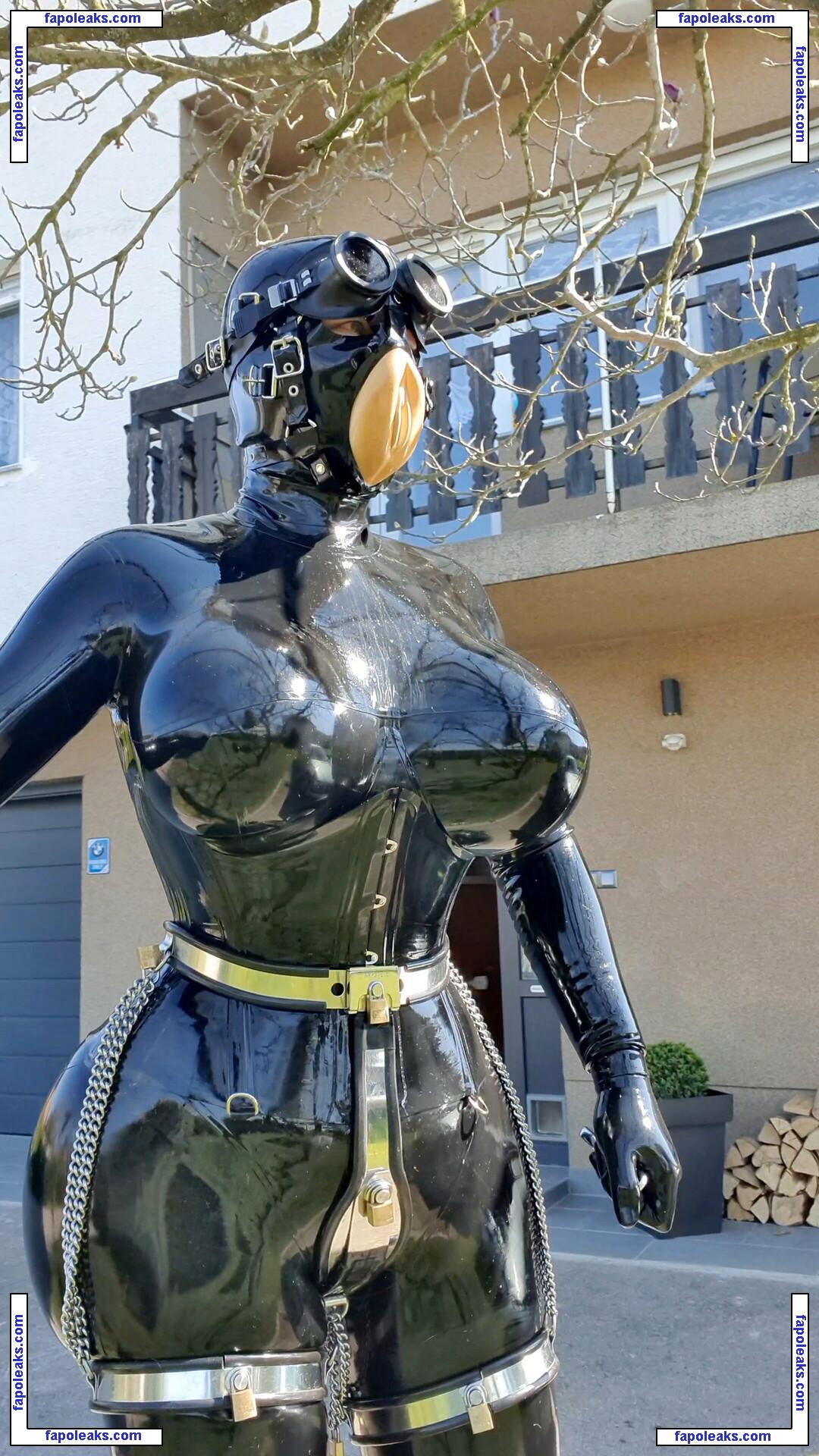 rubberdollemma nude photo #0028 from OnlyFans