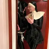 rubberpervs голая #0002