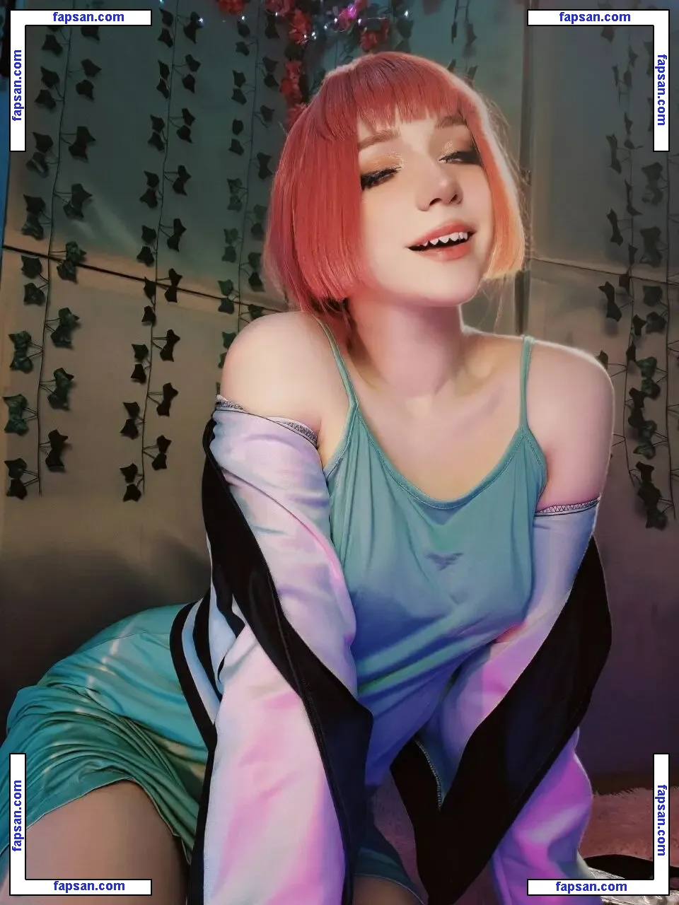 Rukozhopik Cosplay голая фото #0003 с Онлифанс