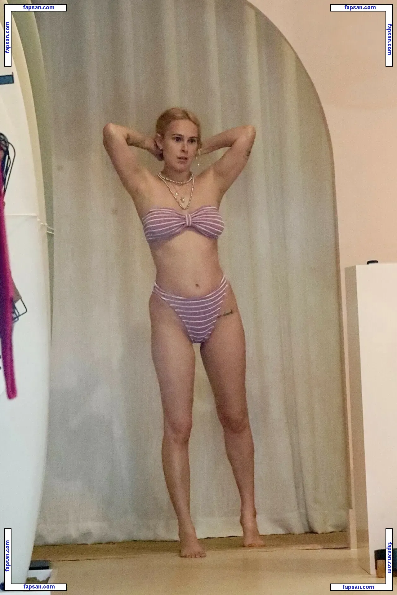 Rumer Willis nude photo #1174 from OnlyFans