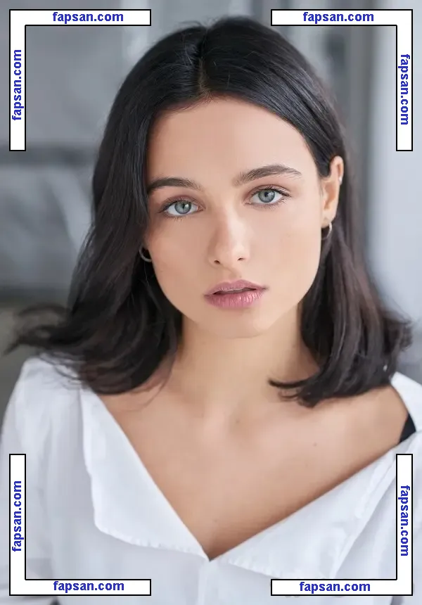 Ruxandra Porojnicu голая фото #0008 с Онлифанс