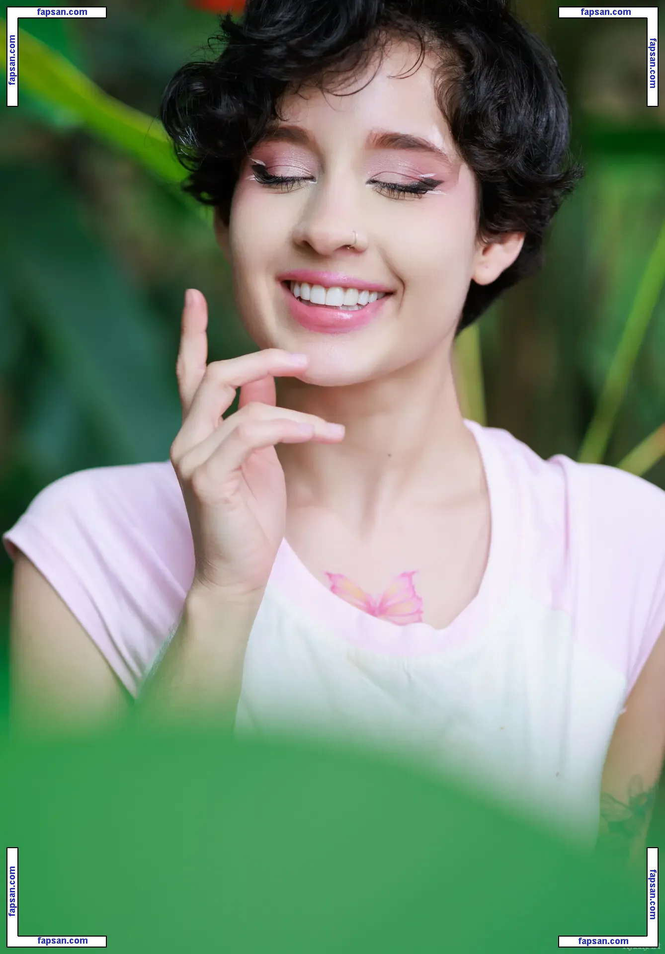 Rylskyart голая фото #0212 с Онлифанс