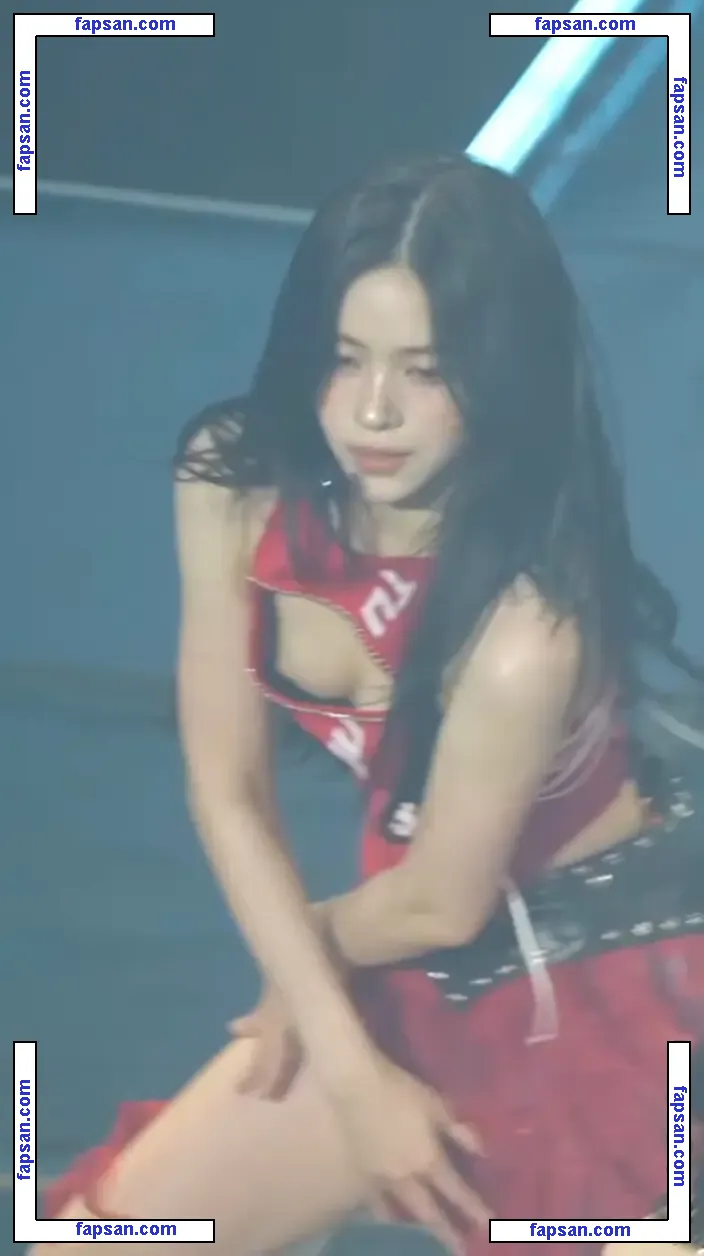 Ryujin - ITZY (신류진, Shin Ryu-jin) nude photo #0029 from OnlyFans