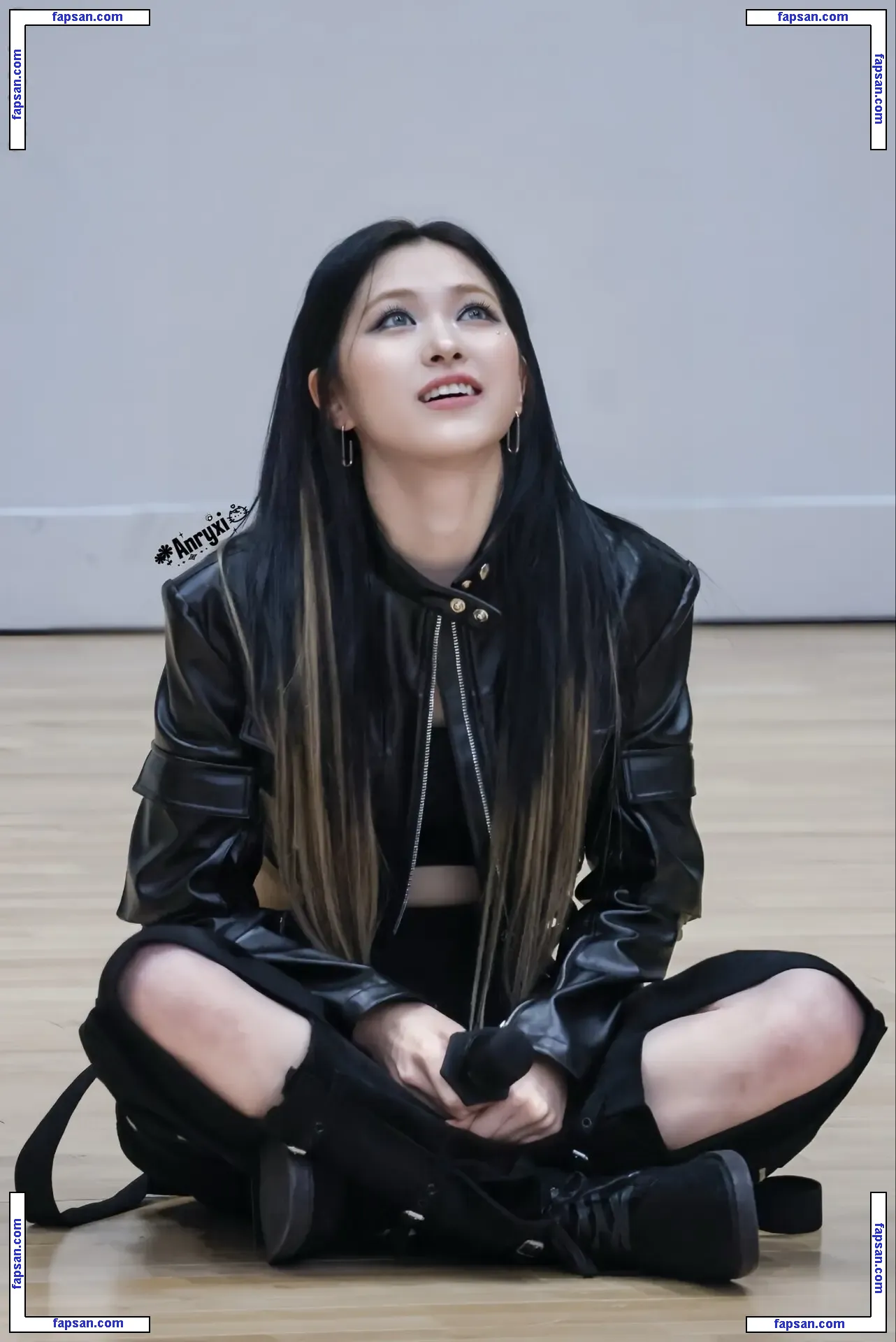 Ryujin голая фото #0050 с Онлифанс