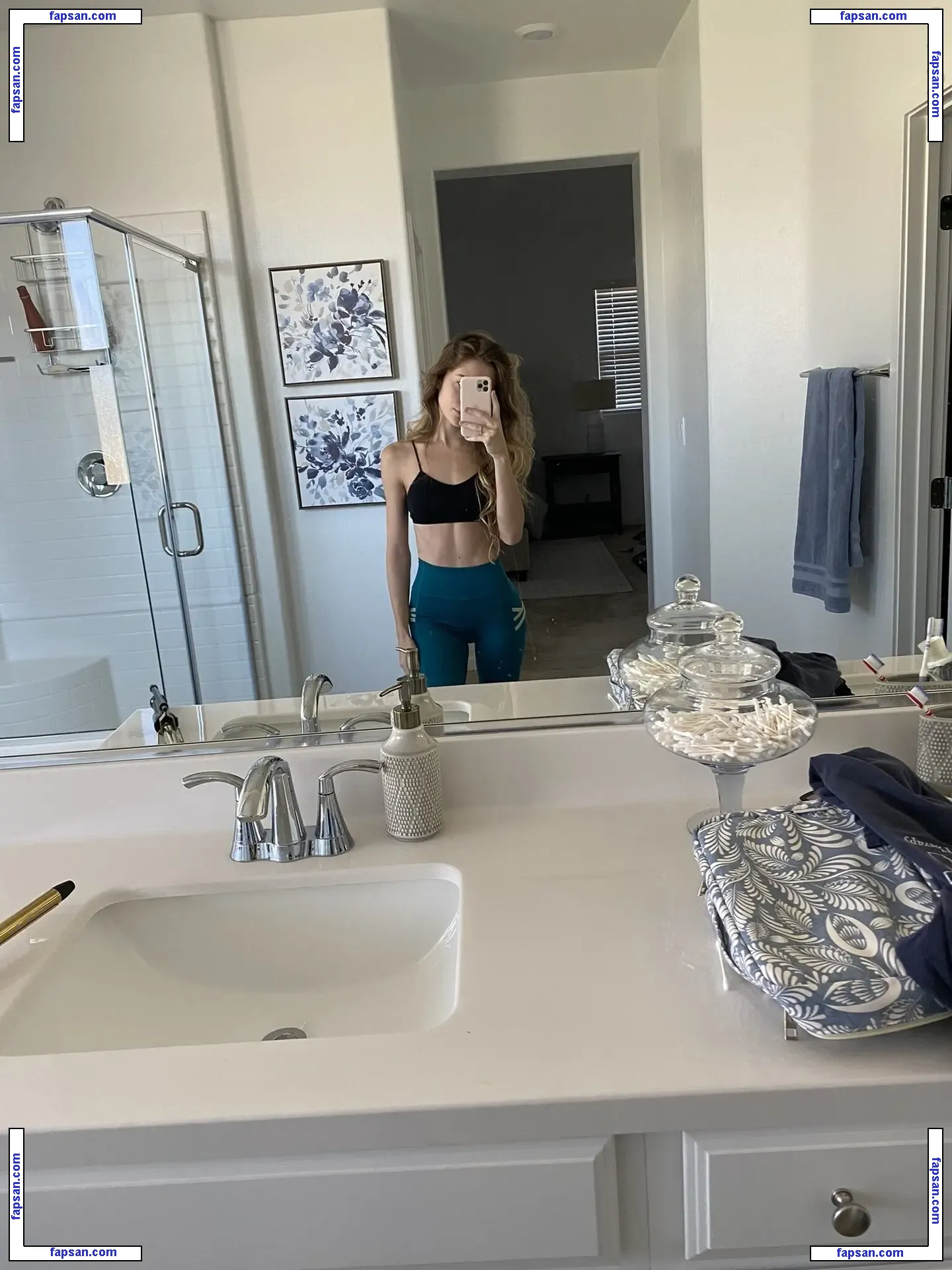 Ryyfyy nude photo #0032 from OnlyFans
