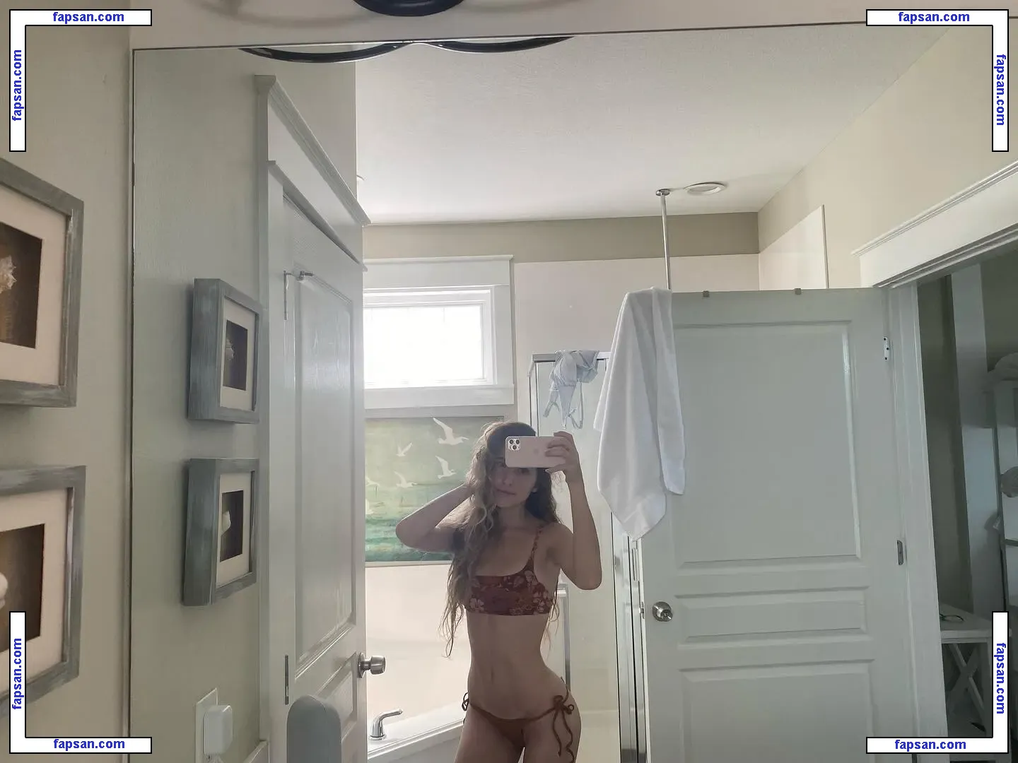 Ryyfyy nude photo #0053 from OnlyFans