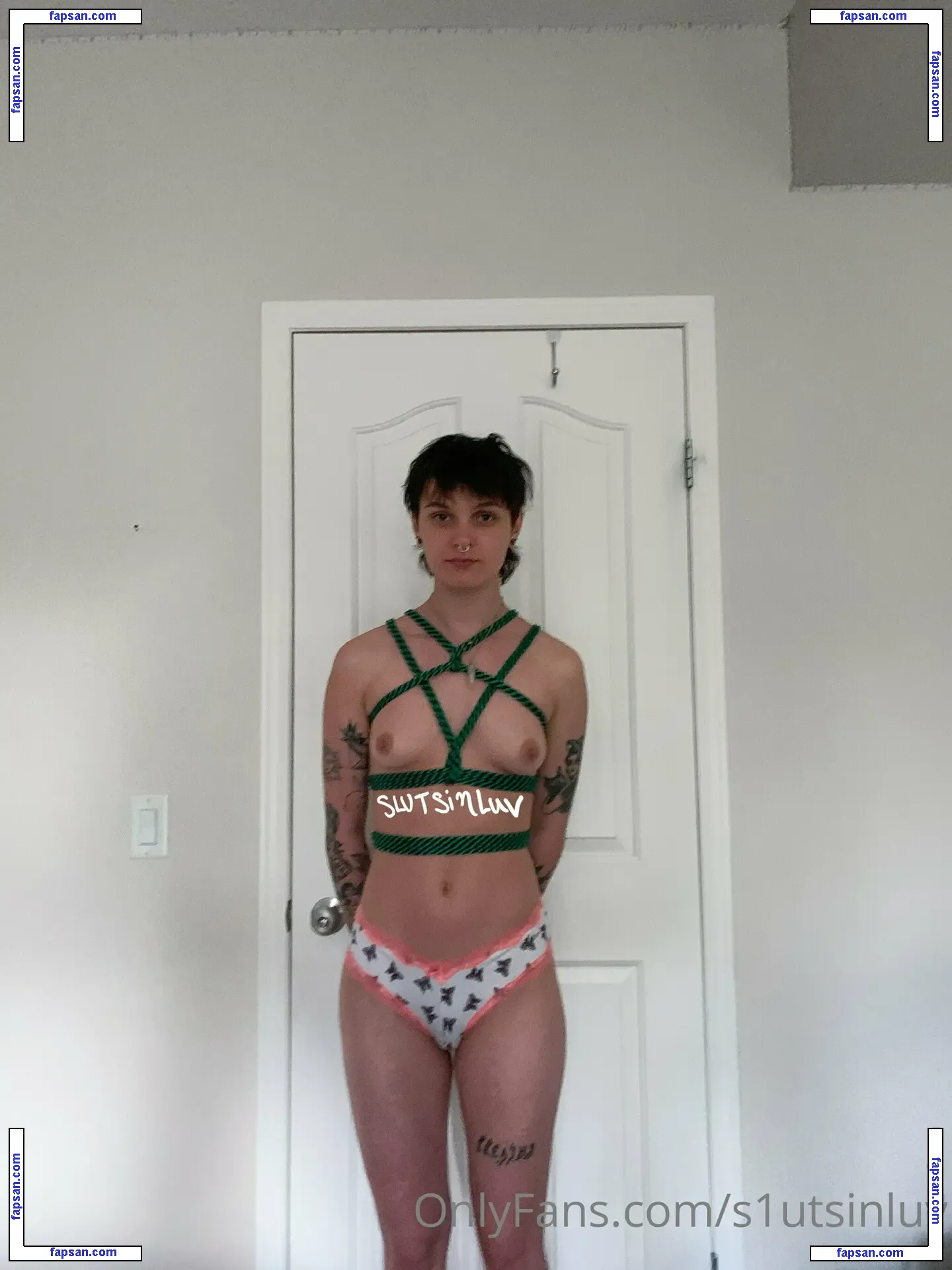 s1utsinluv nude photo #0021 from OnlyFans