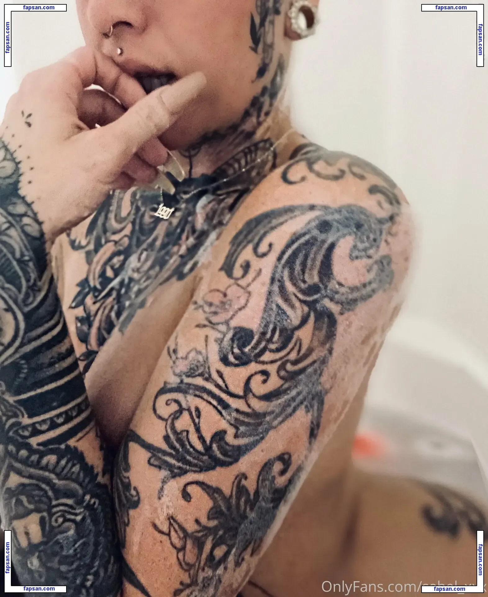 sabelxxx1212 nude photo #0008 from OnlyFans