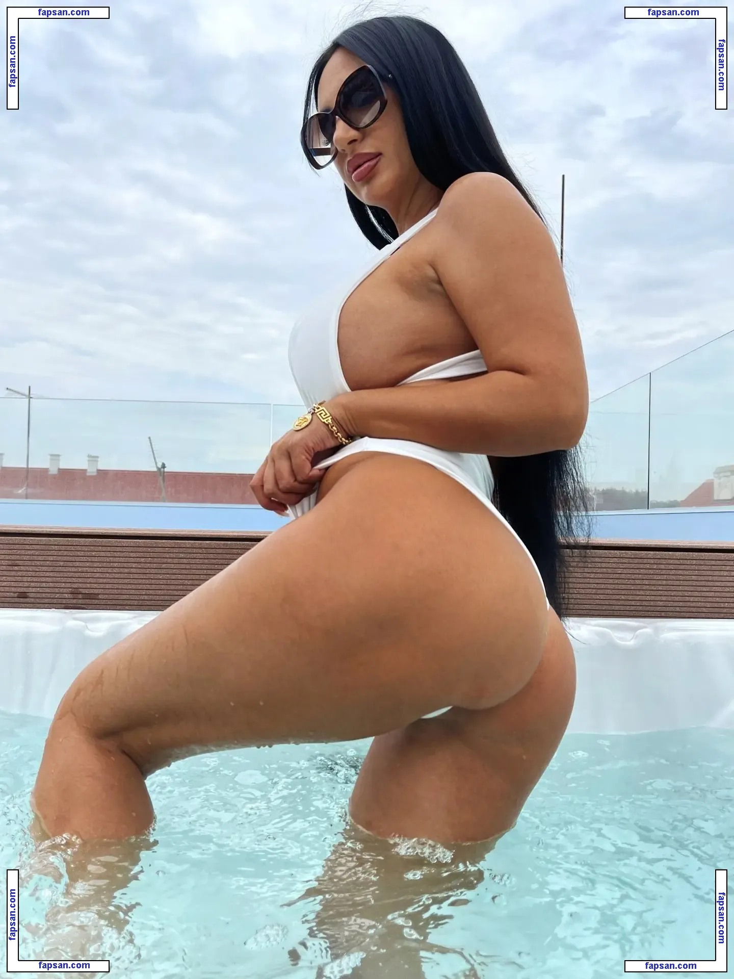 Sabina Santl / sabinasantl nude photo #0007 from OnlyFans