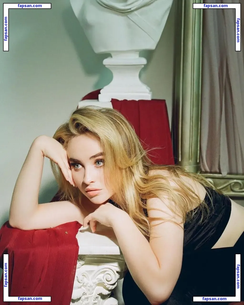Sabrina Carpenter голая фото #0008 с Онлифанс