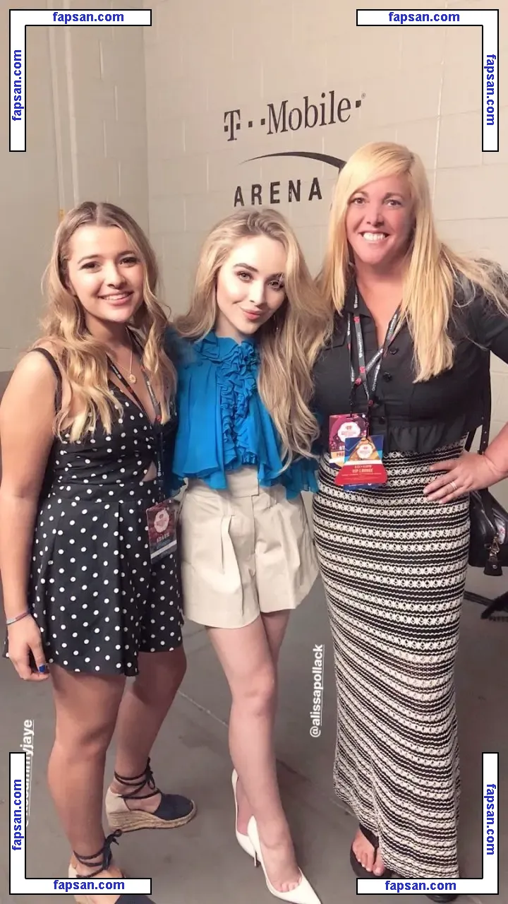 Sabrina Carpenter голая фото #0080 с Онлифанс