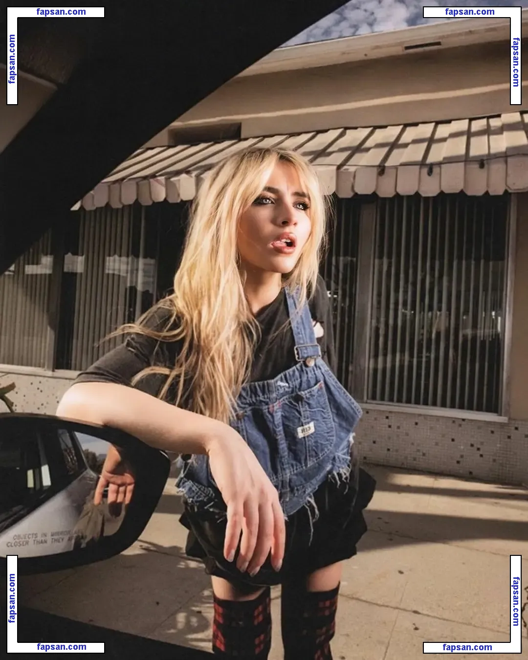 Sabrina Carpenter голая фото #0653 с Онлифанс