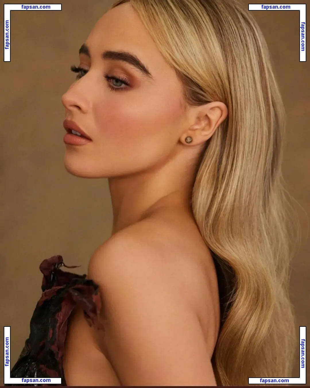 Sabrina Carpenter голая фото #0794 с Онлифанс