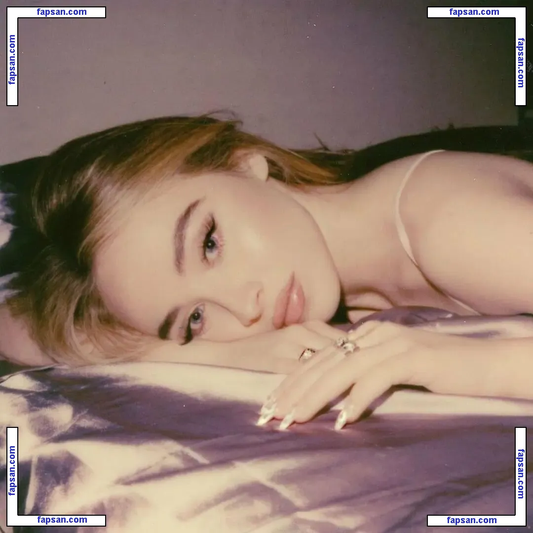 Sabrina Carpenter голая фото #0938 с Онлифанс