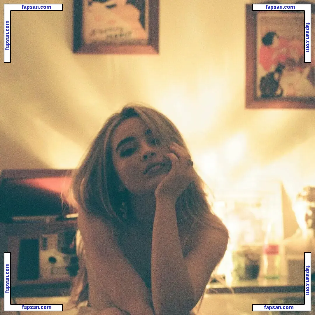 Sabrina Carpenter голая фото #0949 с Онлифанс