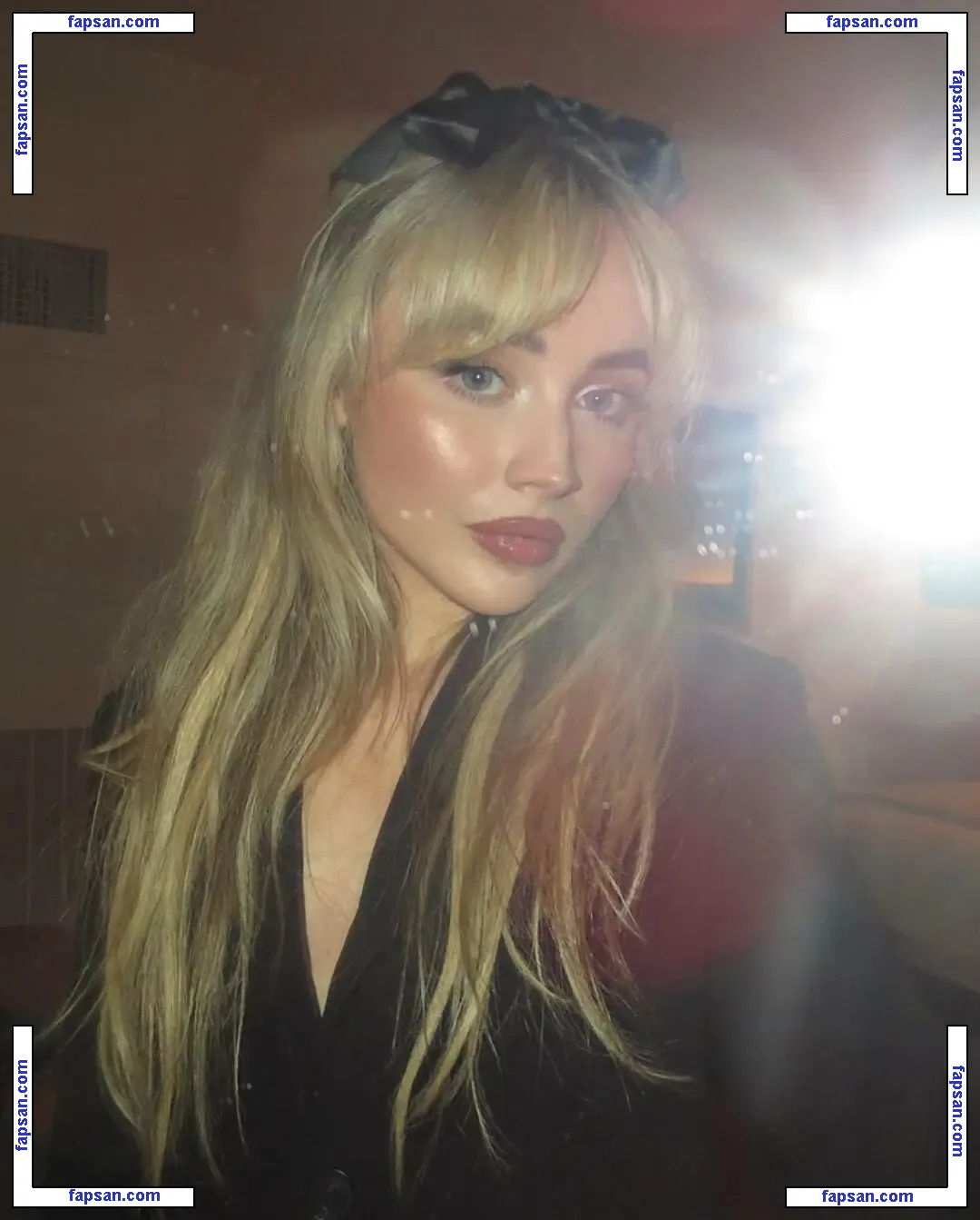 Sabrina Carpenter голая фото #0968 с Онлифанс