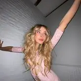 Sabrina Carpenter голая #0169