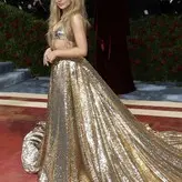 Sabrina Carpenter голая #0258