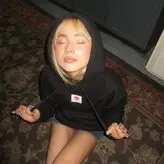Sabrina Carpenter голая #0366