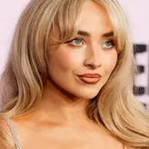 Sabrina Carpenter голая #0557