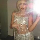 Sabrina Carpenter голая #0559
