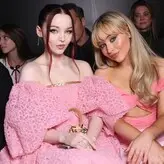 Sabrina Carpenter голая #0732