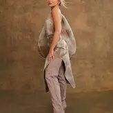 Sabrina Carpenter голая #0921