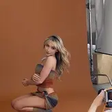 Sabrina Carpenter голая #0931