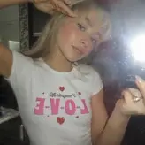 Sabrina Carpenter голая #0936