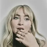 Sabrina Carpenter голая #0958