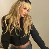 Sabrina Carpenter голая #0967