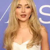 Sabrina Carpenter голая #0994