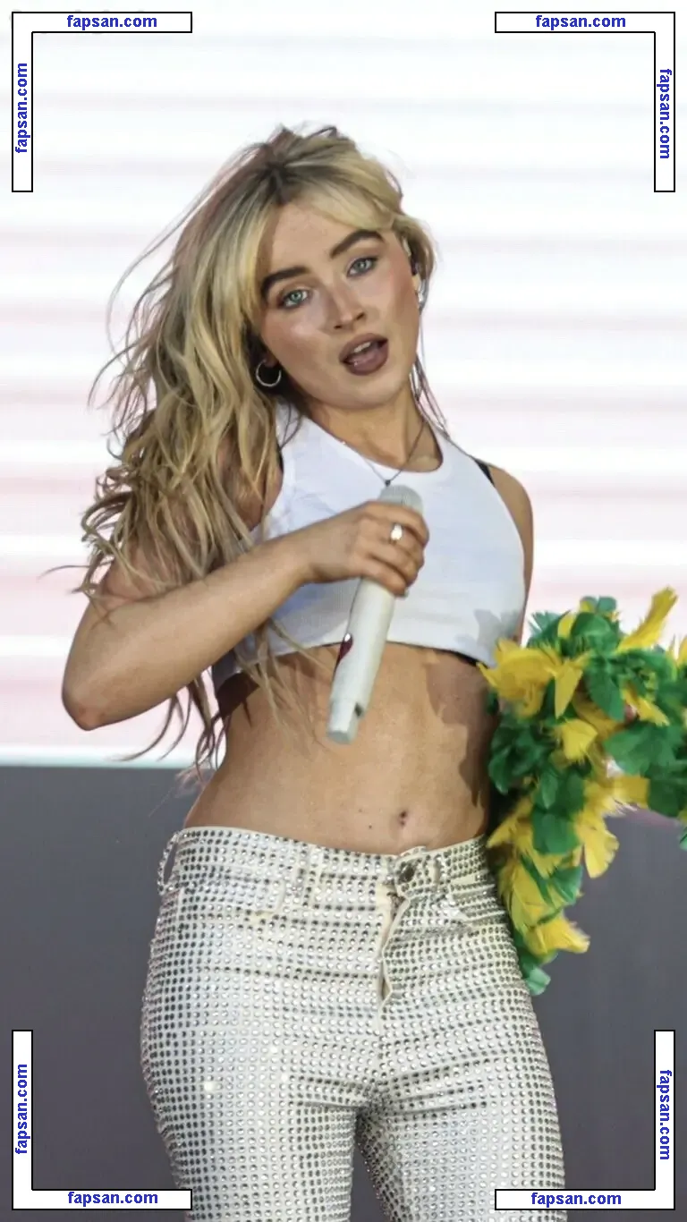 Sabrina Carpenter голая фото #1414 с Онлифанс