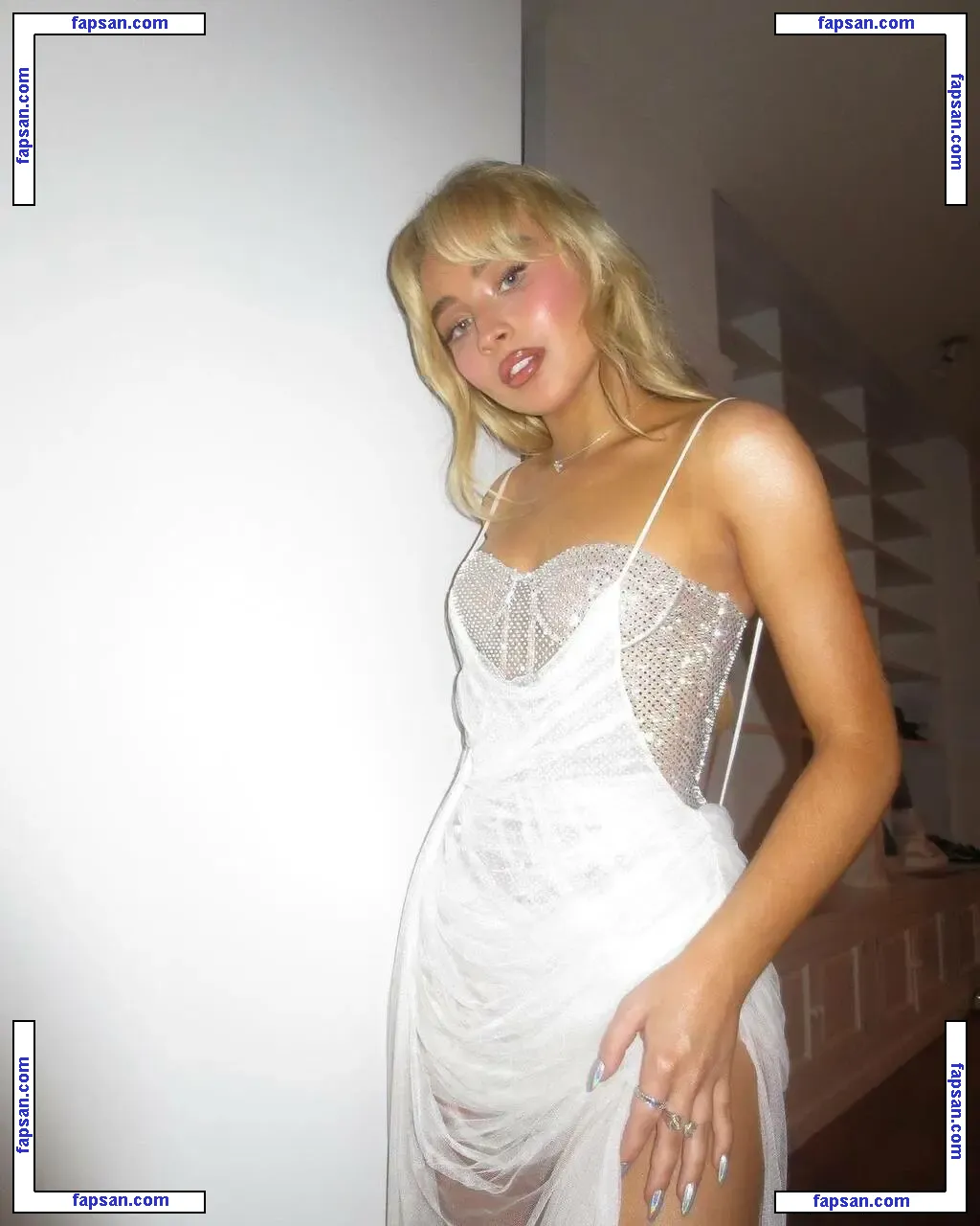 Sabrina Carpenter nude photo #1908 from OnlyFans