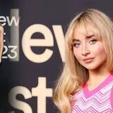 Sabrina Carpenter голая #1137