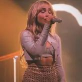 Sabrina Carpenter голая #1191