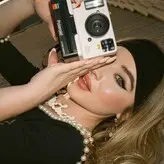 Sabrina Carpenter голая #1195